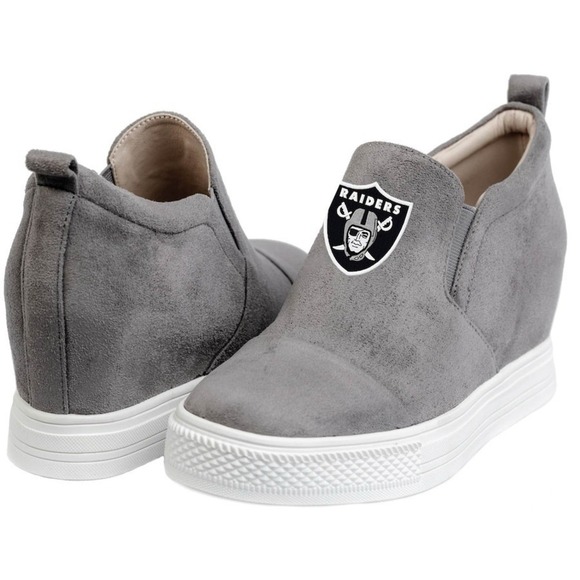 Las Vegas Raiders Wedge Slip-On Shoes - Size 8 - Women's Cuce Gray NFL Team Gear - Picture 1 of 8